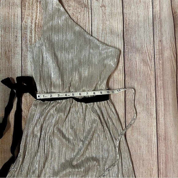 One Shoulder Shimmer Dress - Picture 6 of 7